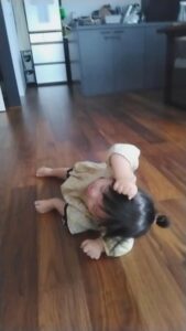 すっかりダンスが上手な女の子になりました!