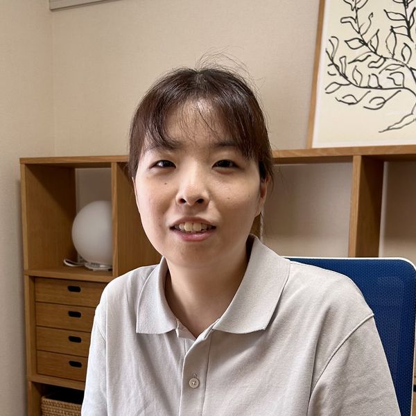 小池 里実
